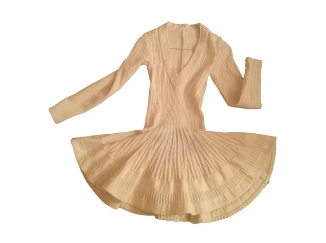 Alaïa Vestidos Beige 