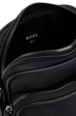 Bolso mensajero de sarga con monograma Double B