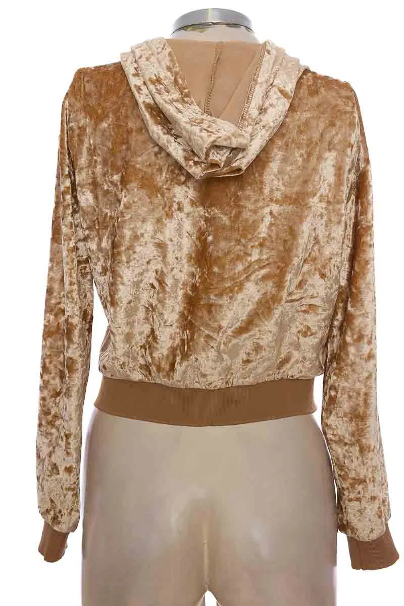 Chaqueta / Abrigo color Café - Closeando