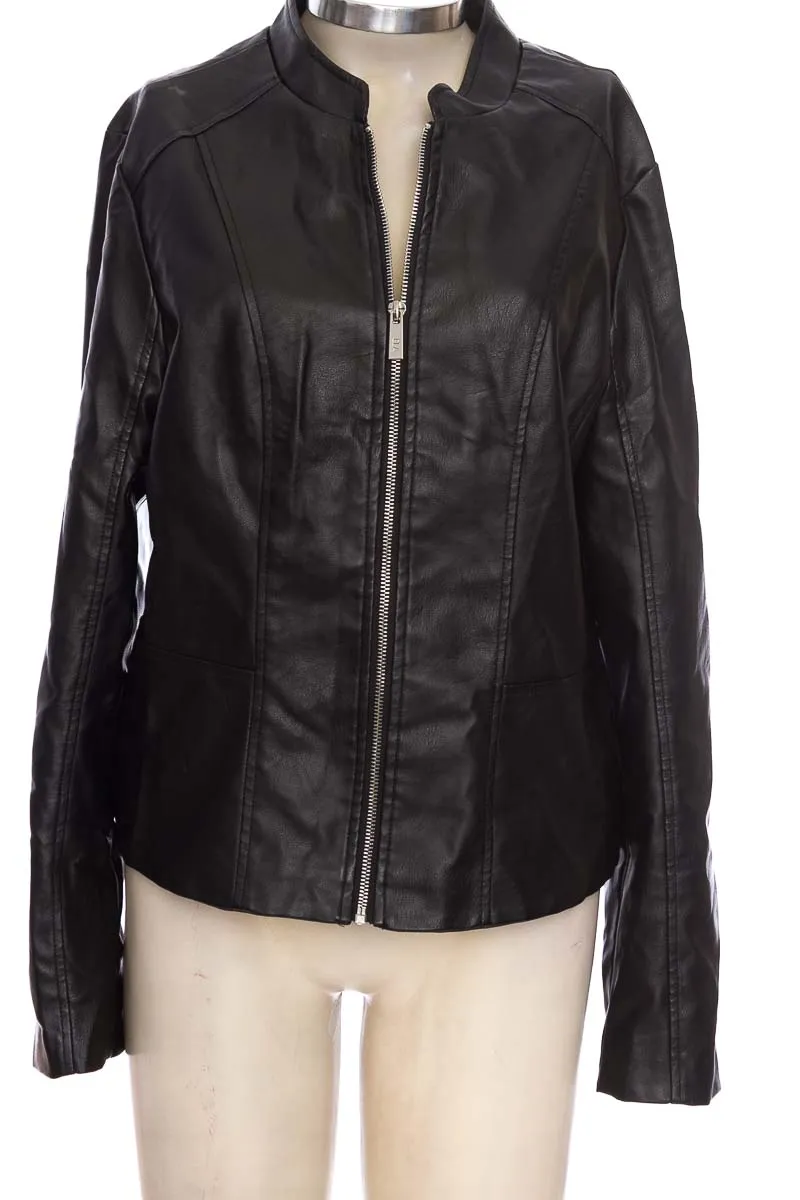 Chaqueta / Abrigo color Negro - ELA