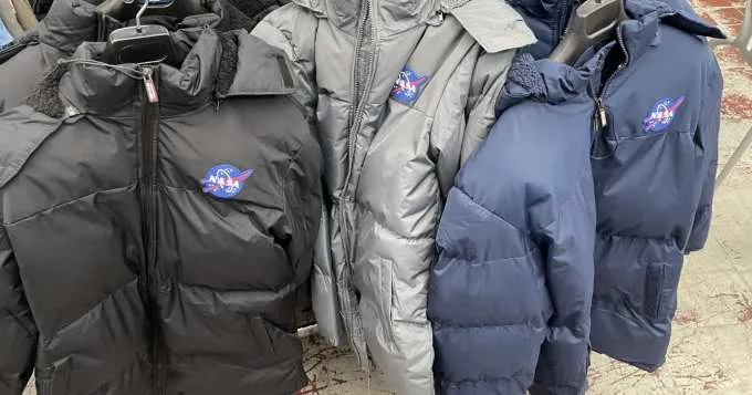Chaqueta de plumón para hombre de la NASA - Venta al por mayor