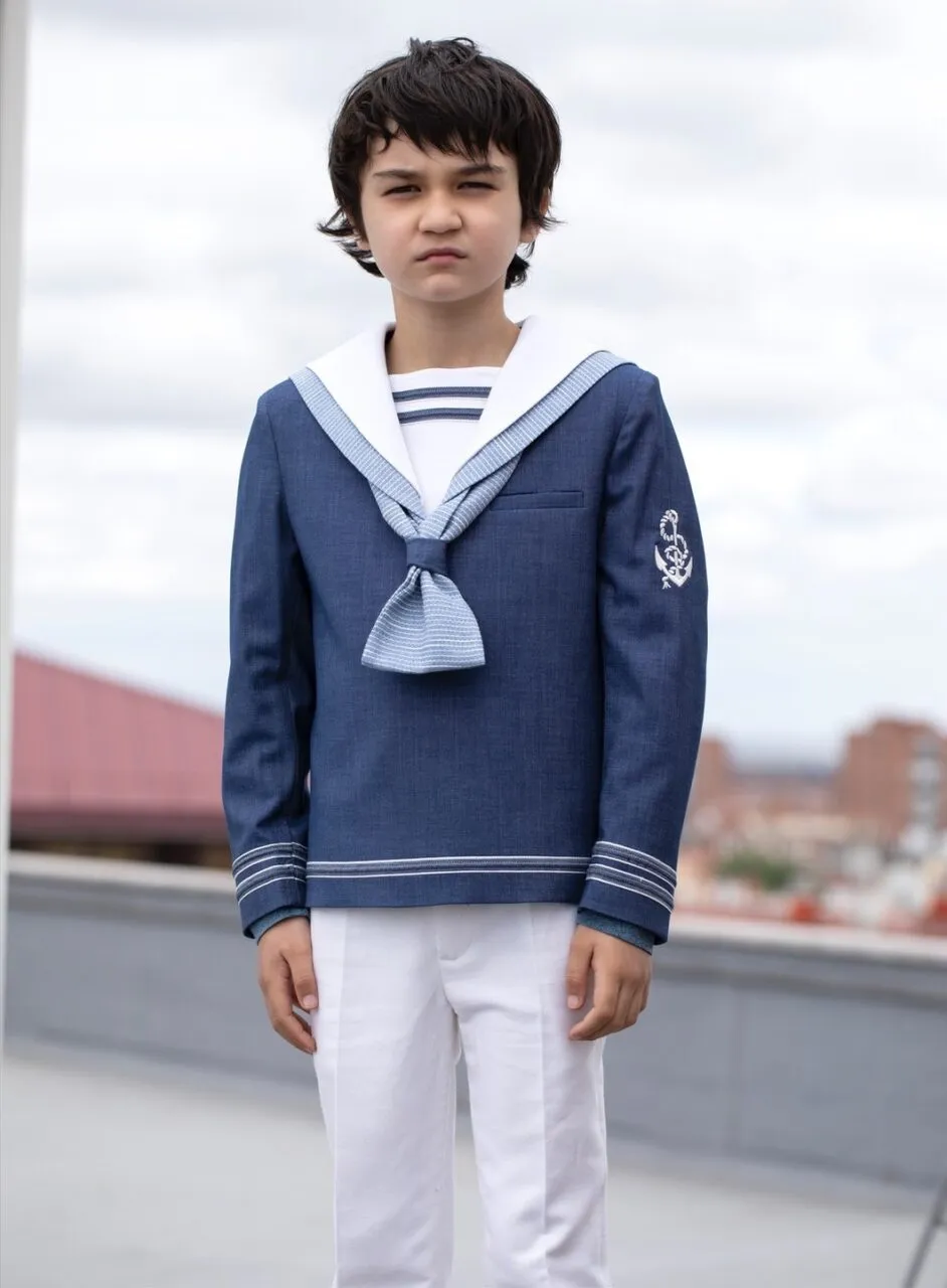 Comunión niño marinero azul jean con adornos en blanco y el pantalón largo azul jean