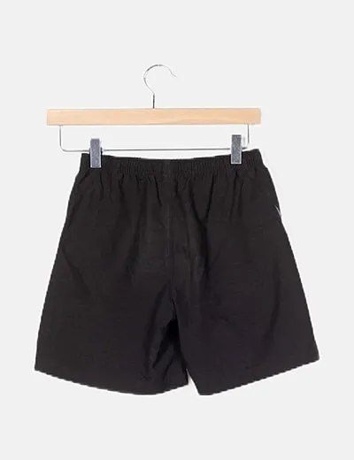 Decathlon Pantalón corto negro