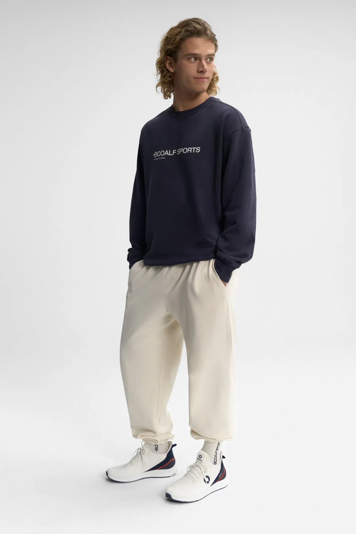 MADAGASCAR UNISEX SWEATSHIRT DEEP NAVY