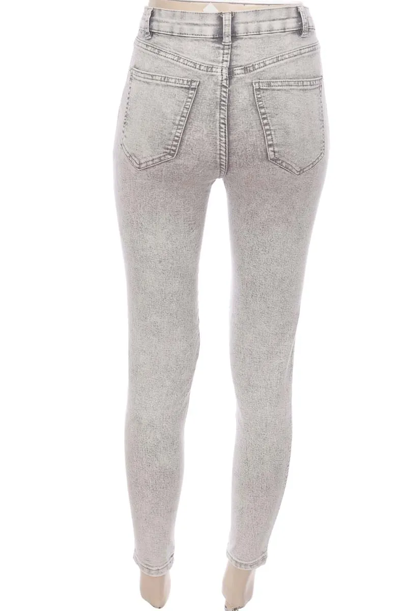 Pantalón color Gris - Bershka