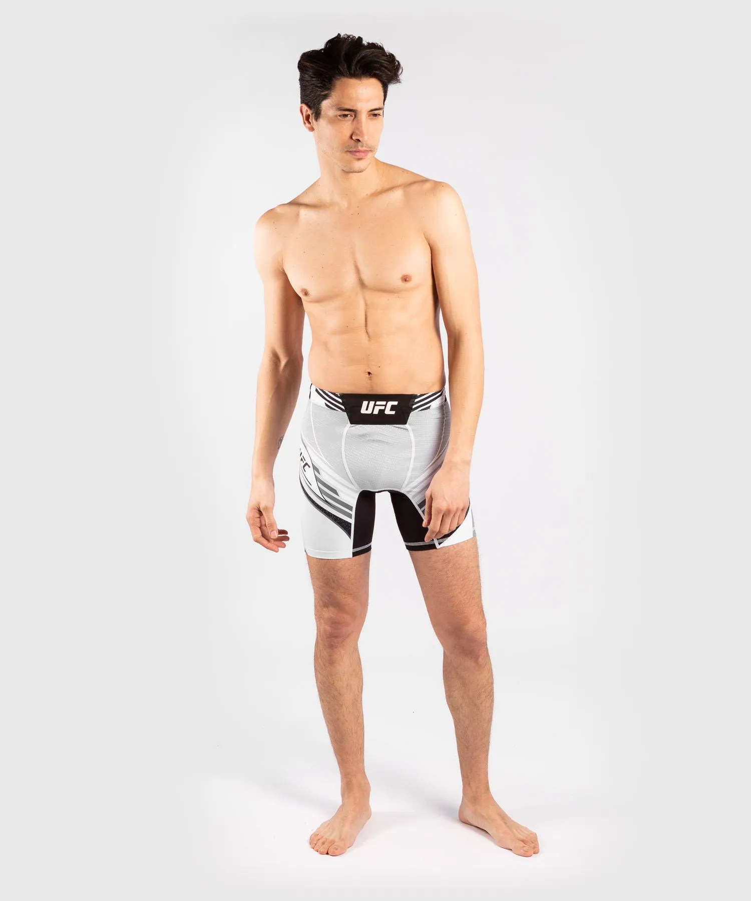 Pantalón De Vale Tudo UFC Venum Authentic Fight Night – Modelo Corto - Blanco