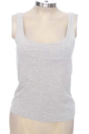 Top / Camiseta color Gris - Closeando